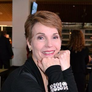 Meet your Posher, Ellen